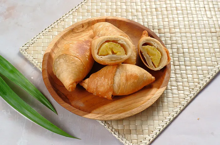 pisang molen image
